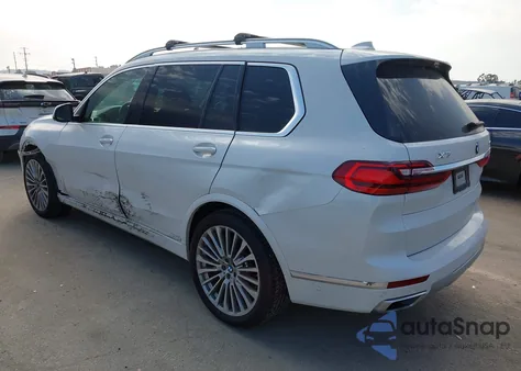 2020 BMW X7 xDrive40I z USA, uszkodzony, nr VIN 5UXCW2C04L9C13117